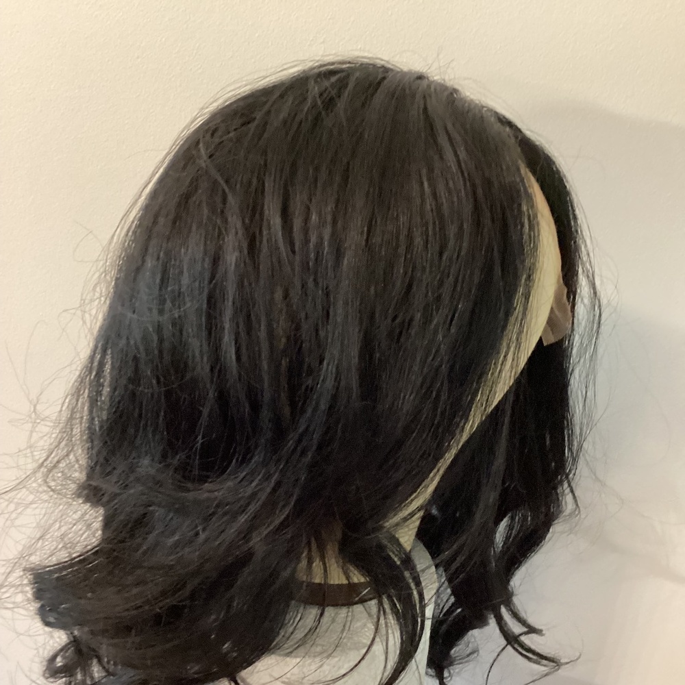 Glueless Synthetic Curly Lace Wig 13 x 4 UNIT ( Heat up to 360 Degrees) - Picture 7 of 10